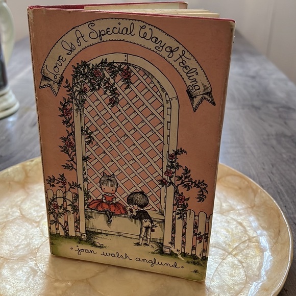Love Is A Special Way Of Feeling by Joan Walsh Anglund 1960. First Editions. - Picture 1 of 8